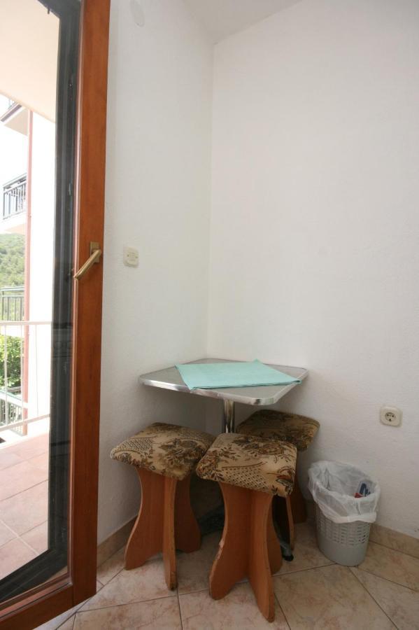 Apartments By The Sea Podaca, Makarska - 6874 מראה חיצוני תמונה